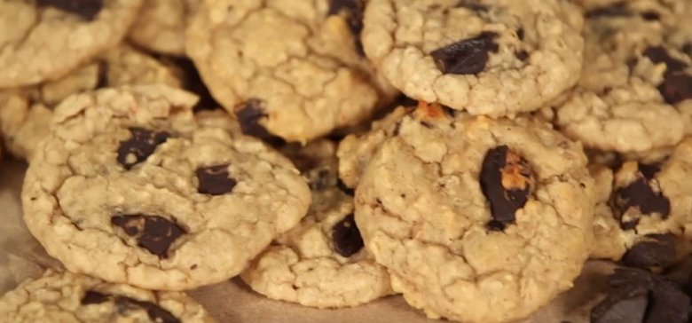Biscuits aux pépites de chocolat au beurre de cacahuète sans culpabilité