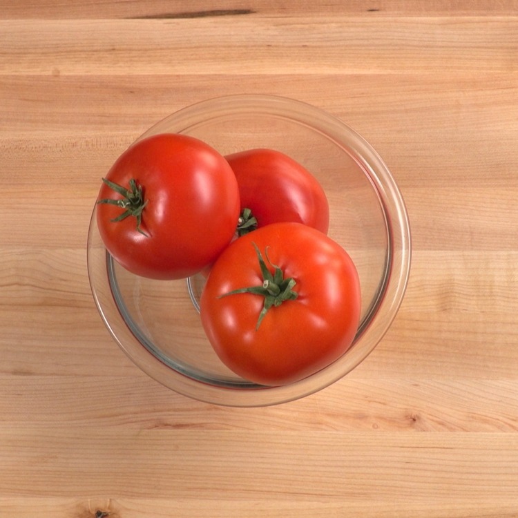 tomatoes-for-no-cook-sauce