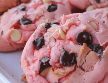 Pink strawberry chocolate cookies for Valentine's Day.