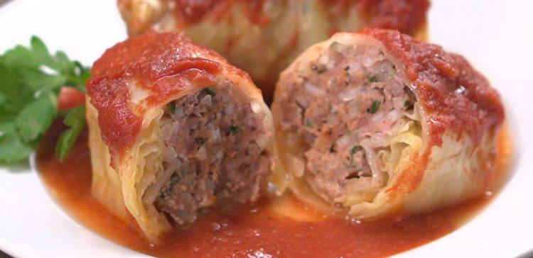 Close-up of halved cabbage roll