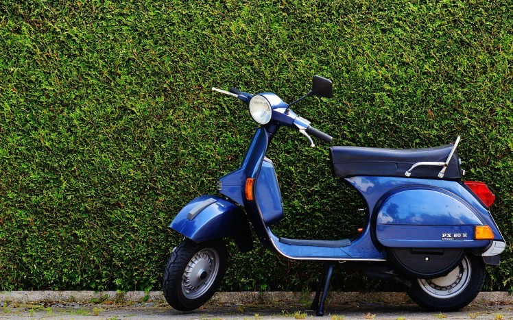 Image of baja blue bike.