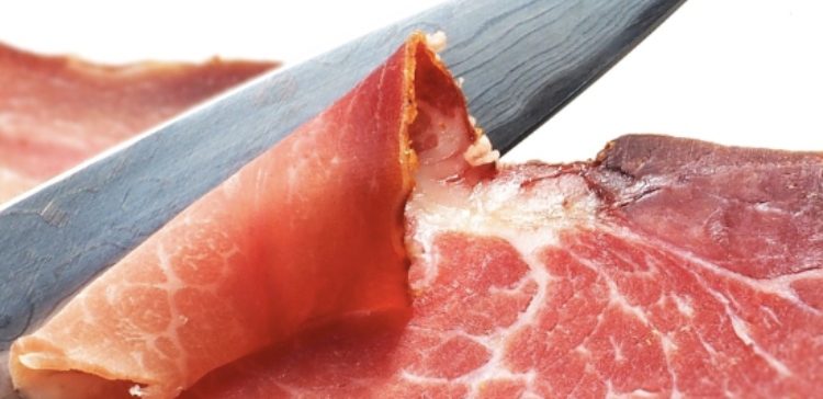 slicing ham