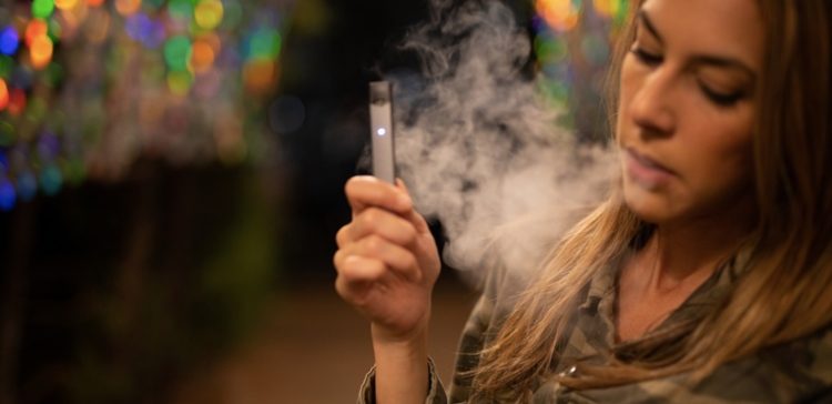 woman vaping with juul