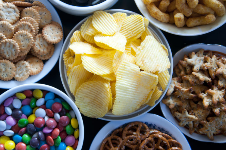 Image of unhealthy snacks
