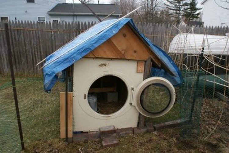 Just 13 Times People Got Creative Really With Their Chicken Coops