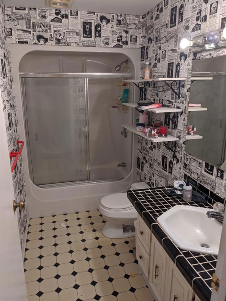 15 People Share Their Most Unusual Bathroom Designs